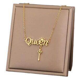 Stainless Steel Gold Queen Script Necklace